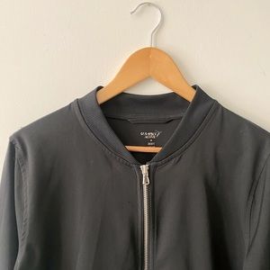 Light weight bomber jacket